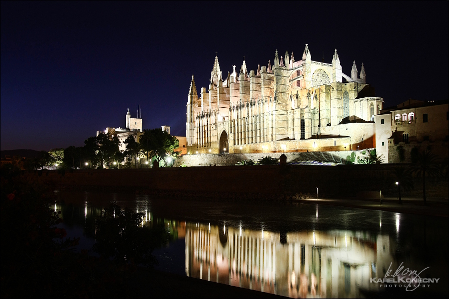 Palma de Mallorca - La Seu in der Nacht