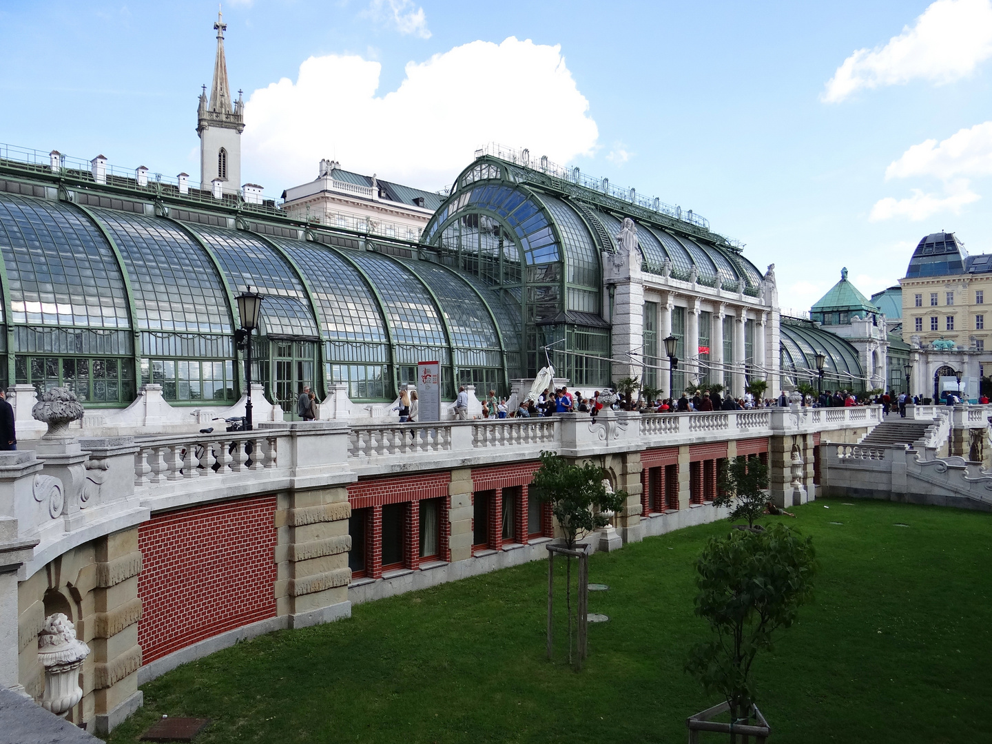 PALMENHAUS - BURGGARTEN - WIEN