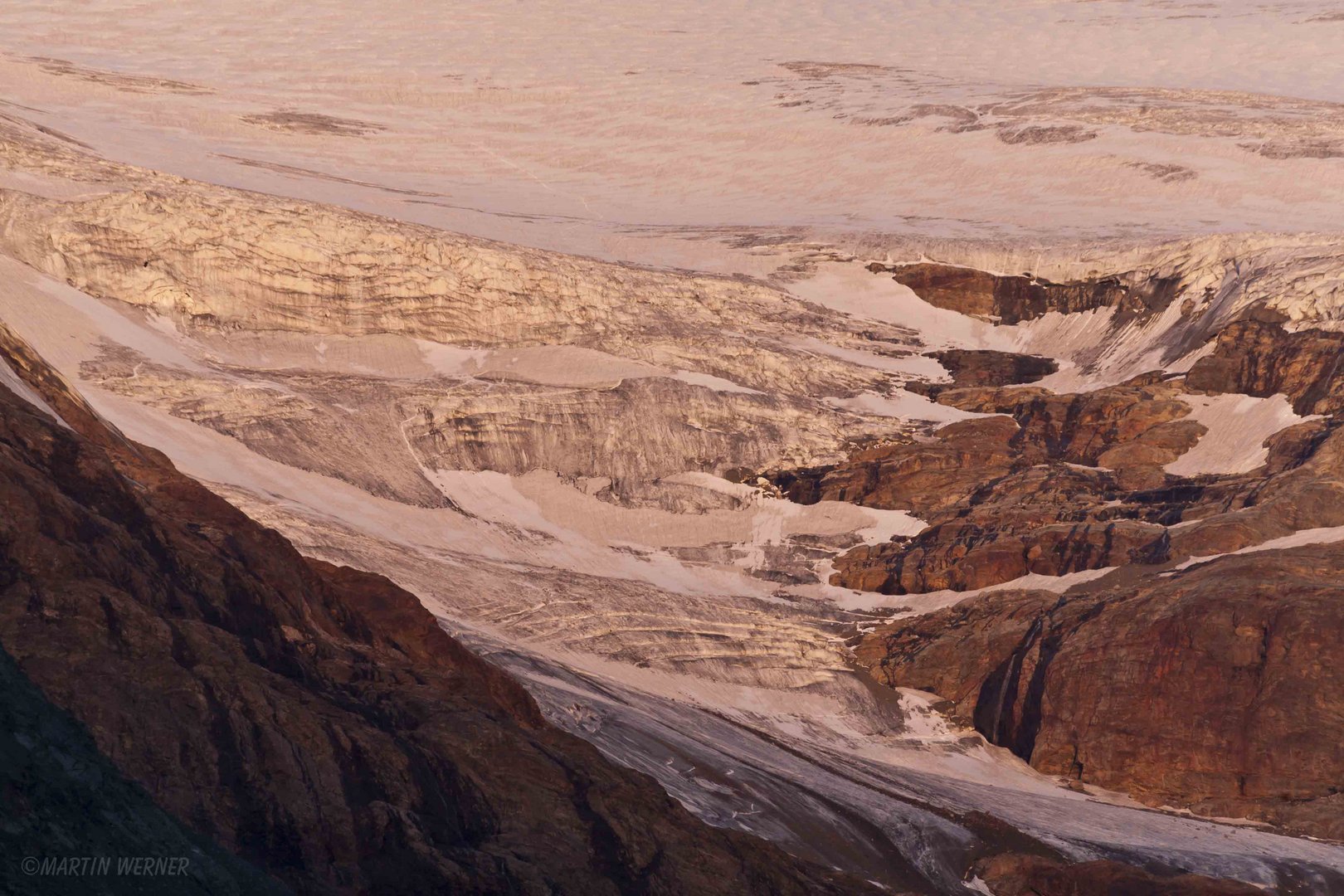 Palü Gletscher im Licht der aufgehenden Sonne