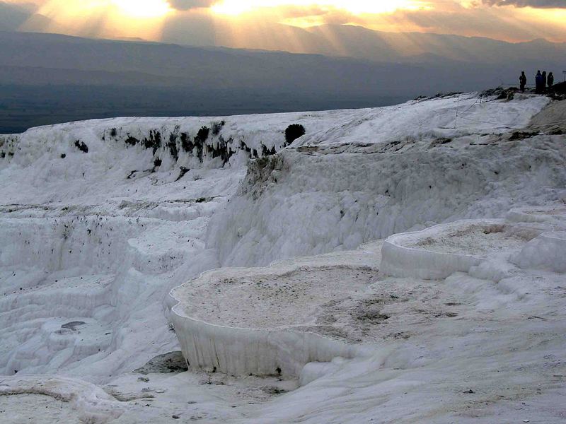 Pamukkale: Kalksinterterrassen von oben