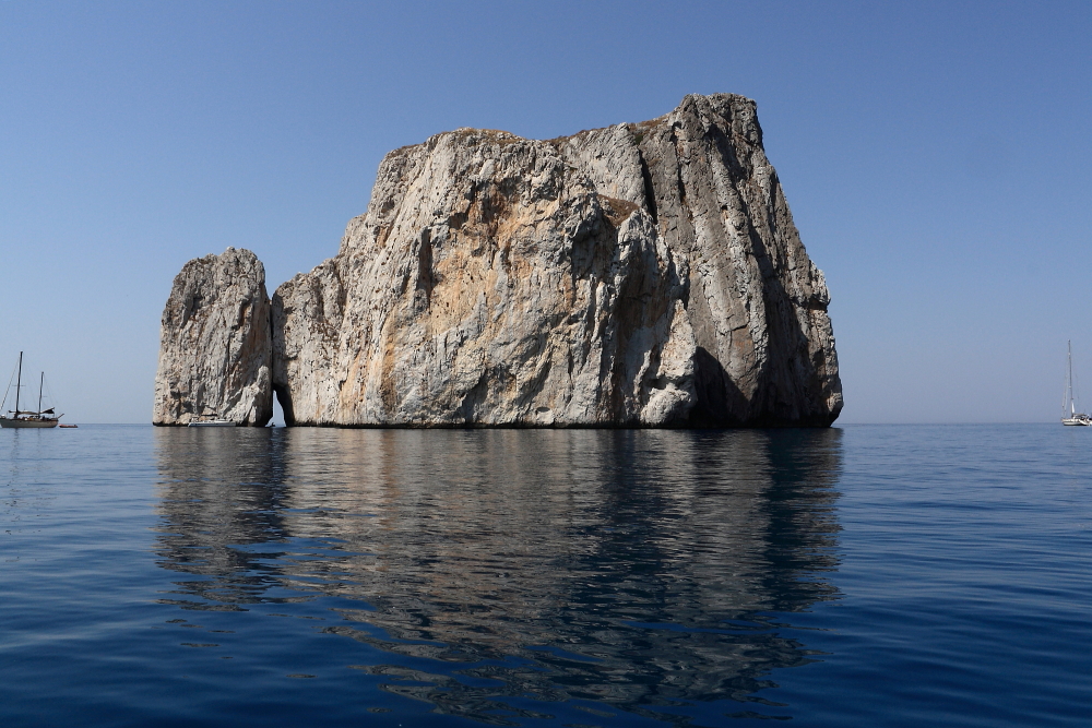 Pan di Zucchero visto dal gommone