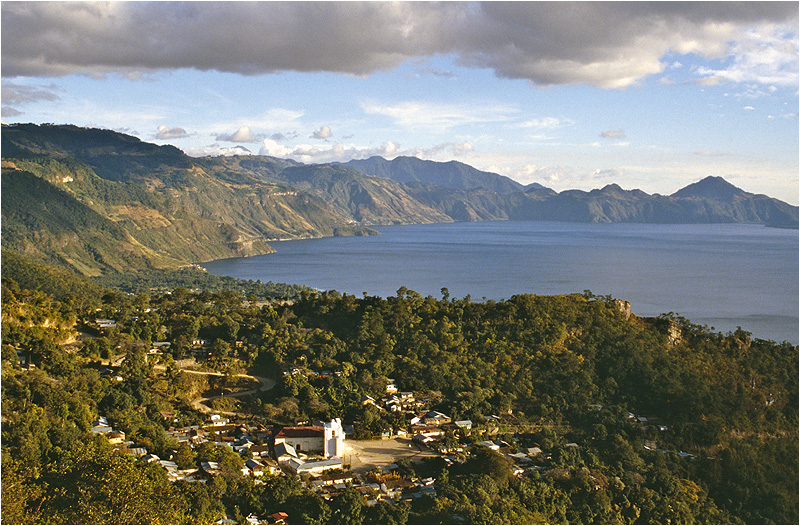 Panajachel, Lago de Atitlán