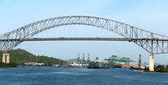 Panama-Kanal Panamericana-Brücke