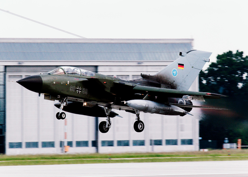 Panavia Tornado (98+59)