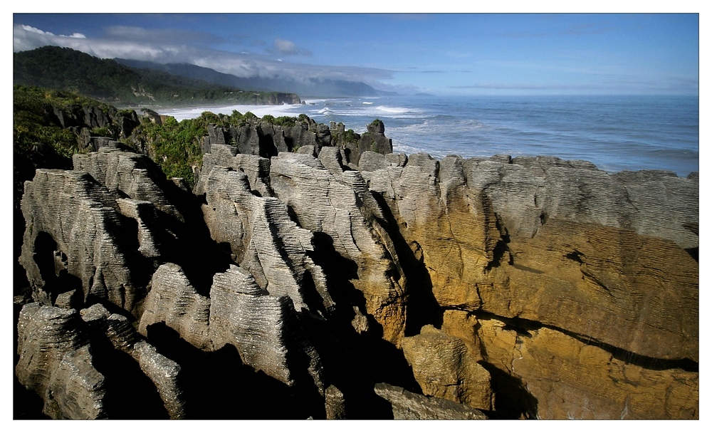 --- Pancake Rocks ---