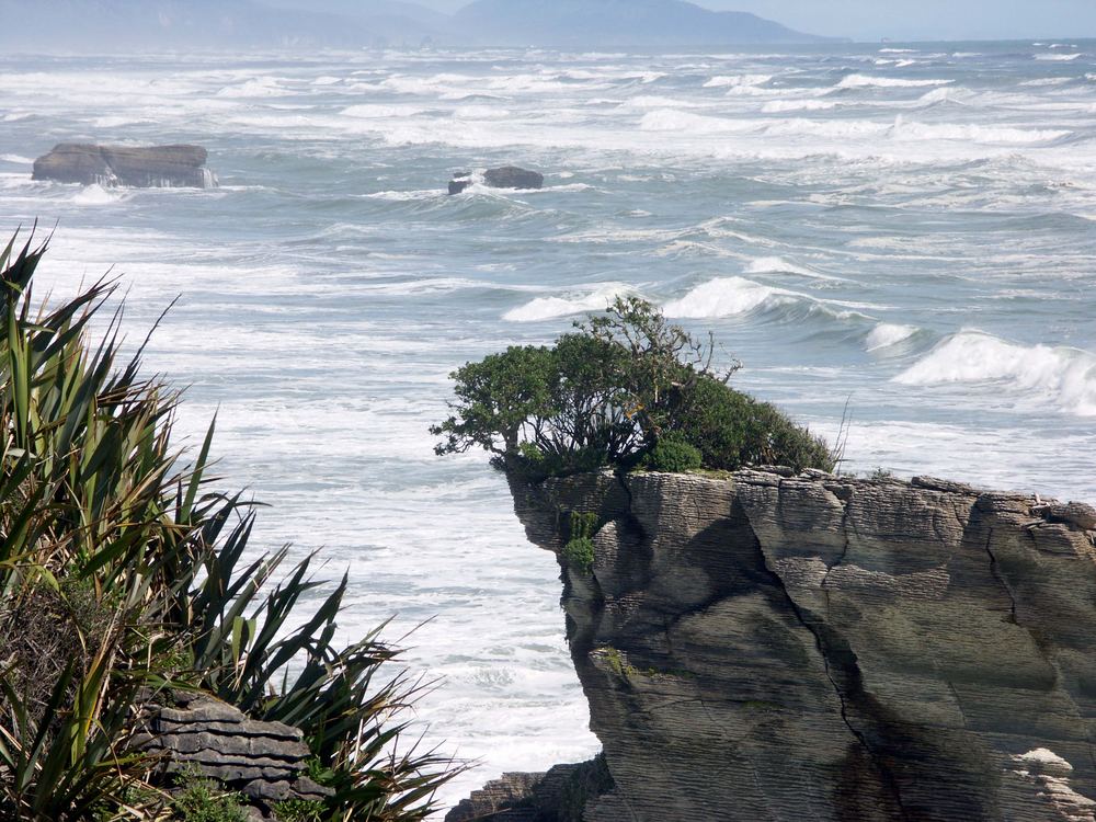 Pancake Rocks ...