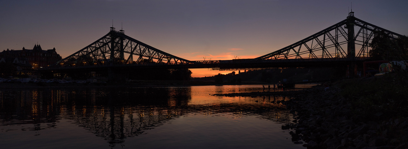 Pano Blaues Wunder Dresden