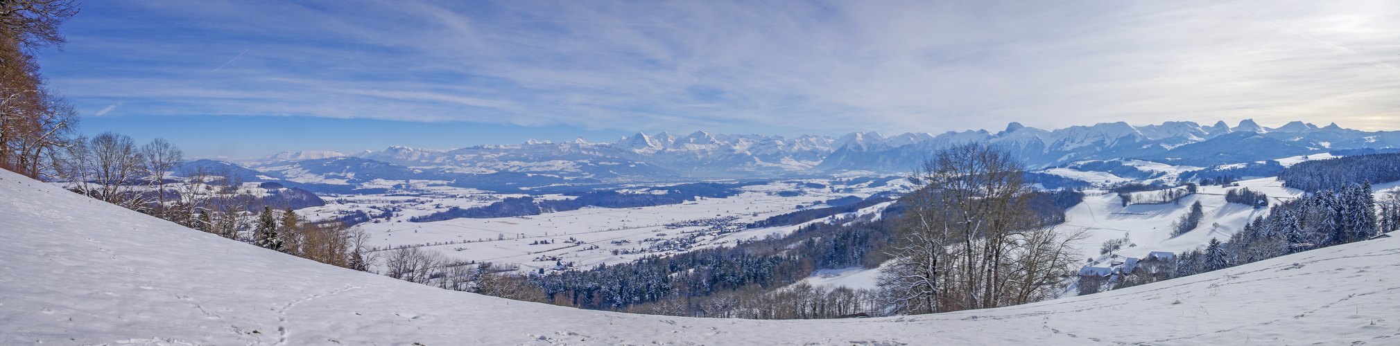 Pano der Berner Alpen