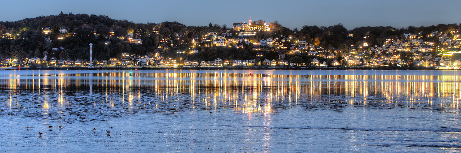 Pano Elbhang Blankenese