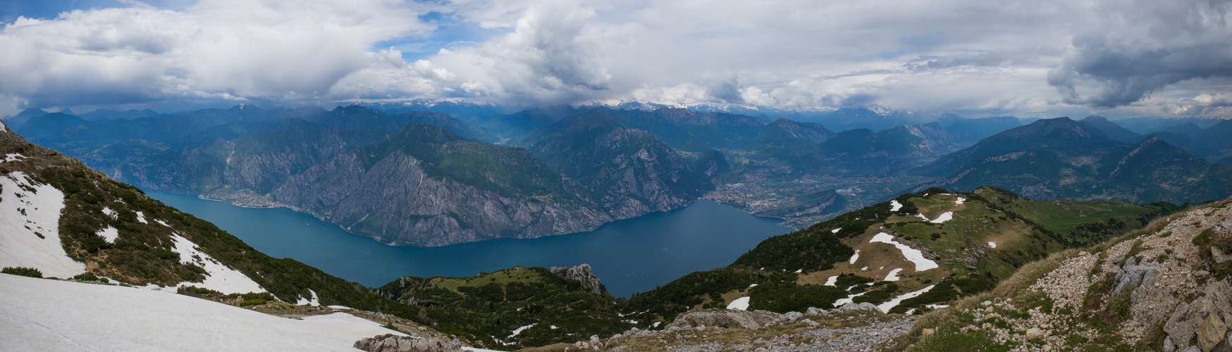 Pano Gardasee vom Monte Altissimo