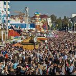 Pano Wiesnchaos 2013 (bitte schwenken)