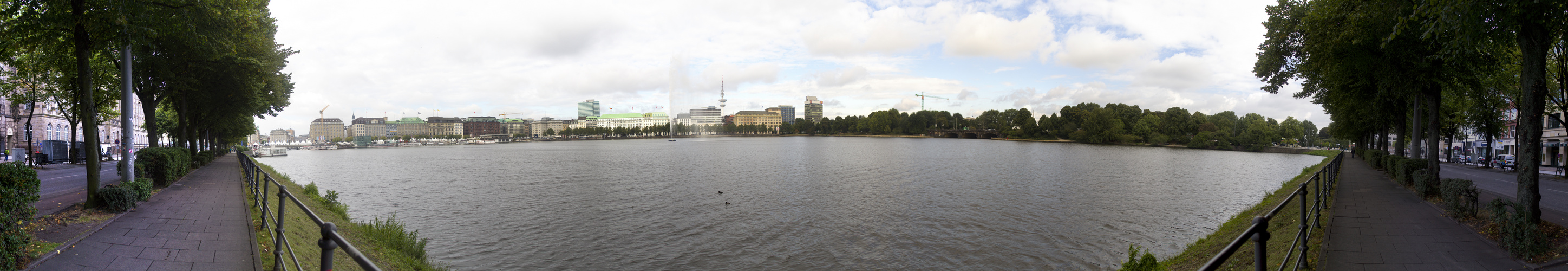 Panorama an der Hamburger Binnenalster (Ballindamm)