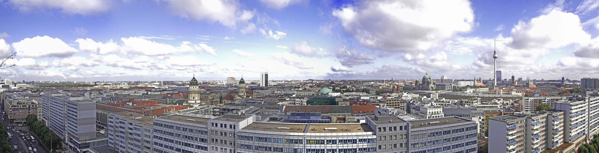 Panorama aus dem 21.Stock der Leipziger Str. - Berlin Mitte