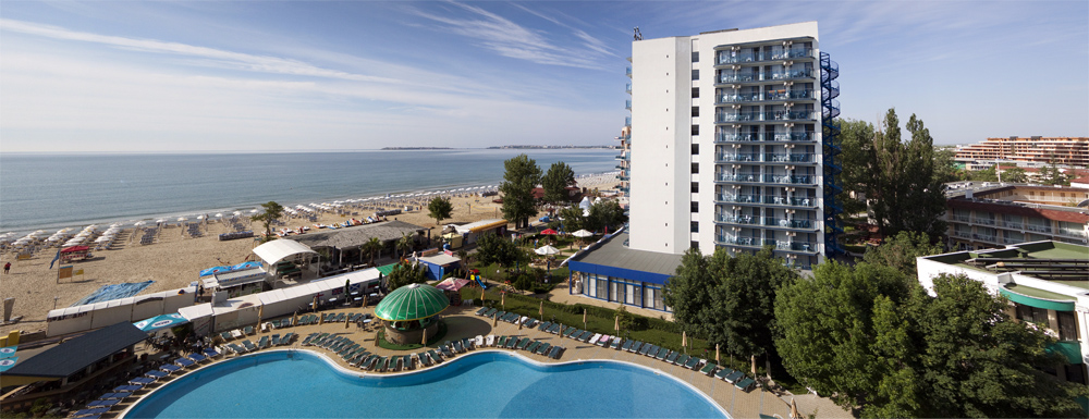 Panorama - Ausblick vom Balkon - Hotel Bellevue Beach