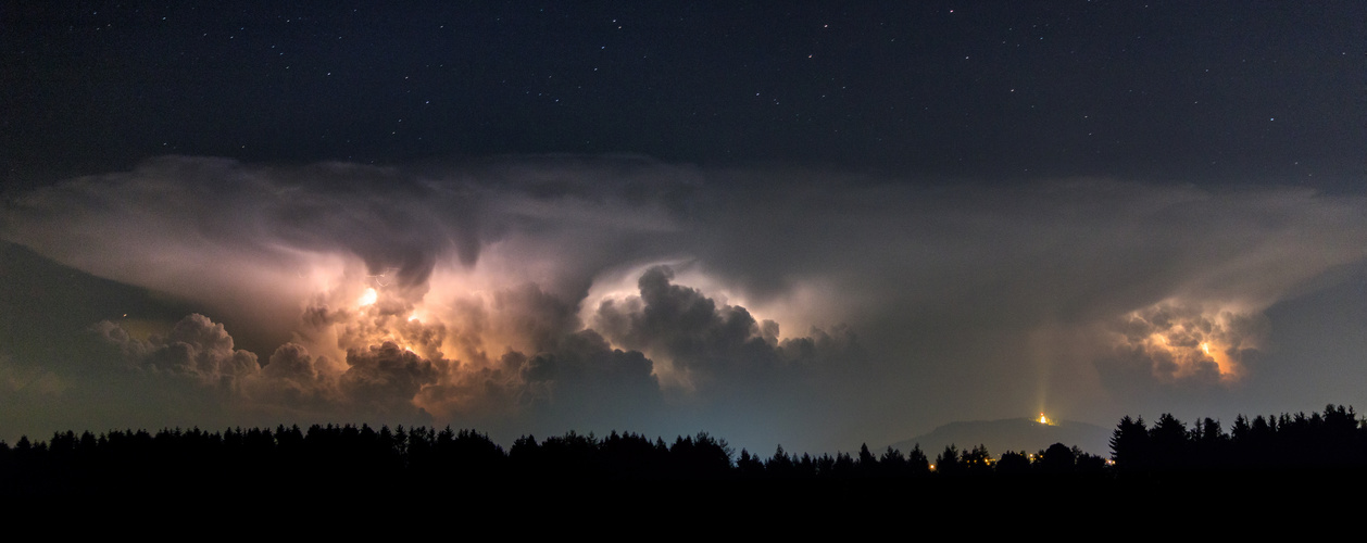 Panorama böhmisches Nachtgewitter