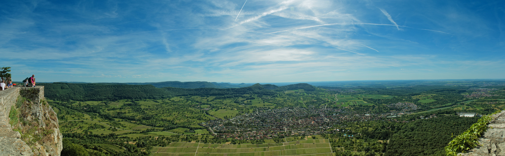 Panorama der Burg Hohen Neuffen