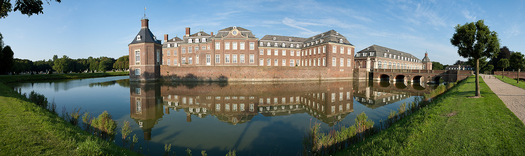 Panorama der Westansicht von Schloss Nordkirchen