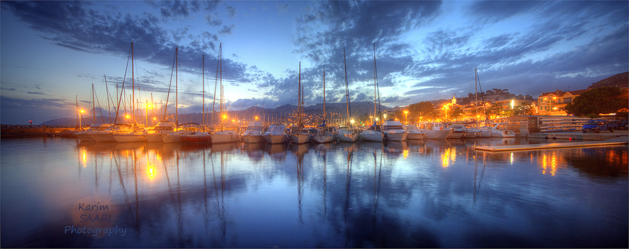 Panorama du port de l'Estaque by night