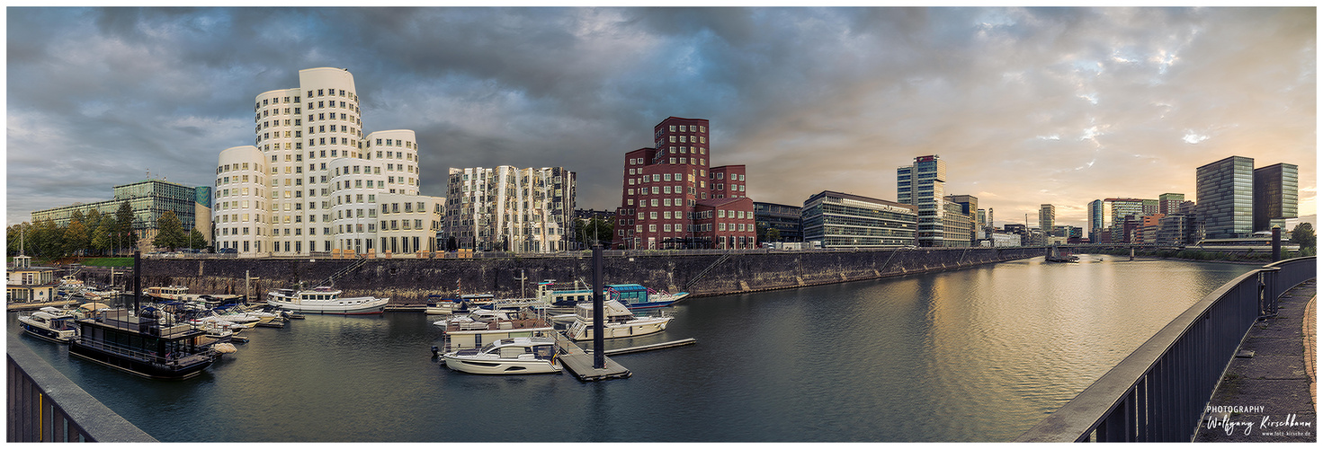 Panorama Düsseldorf Medienhafen