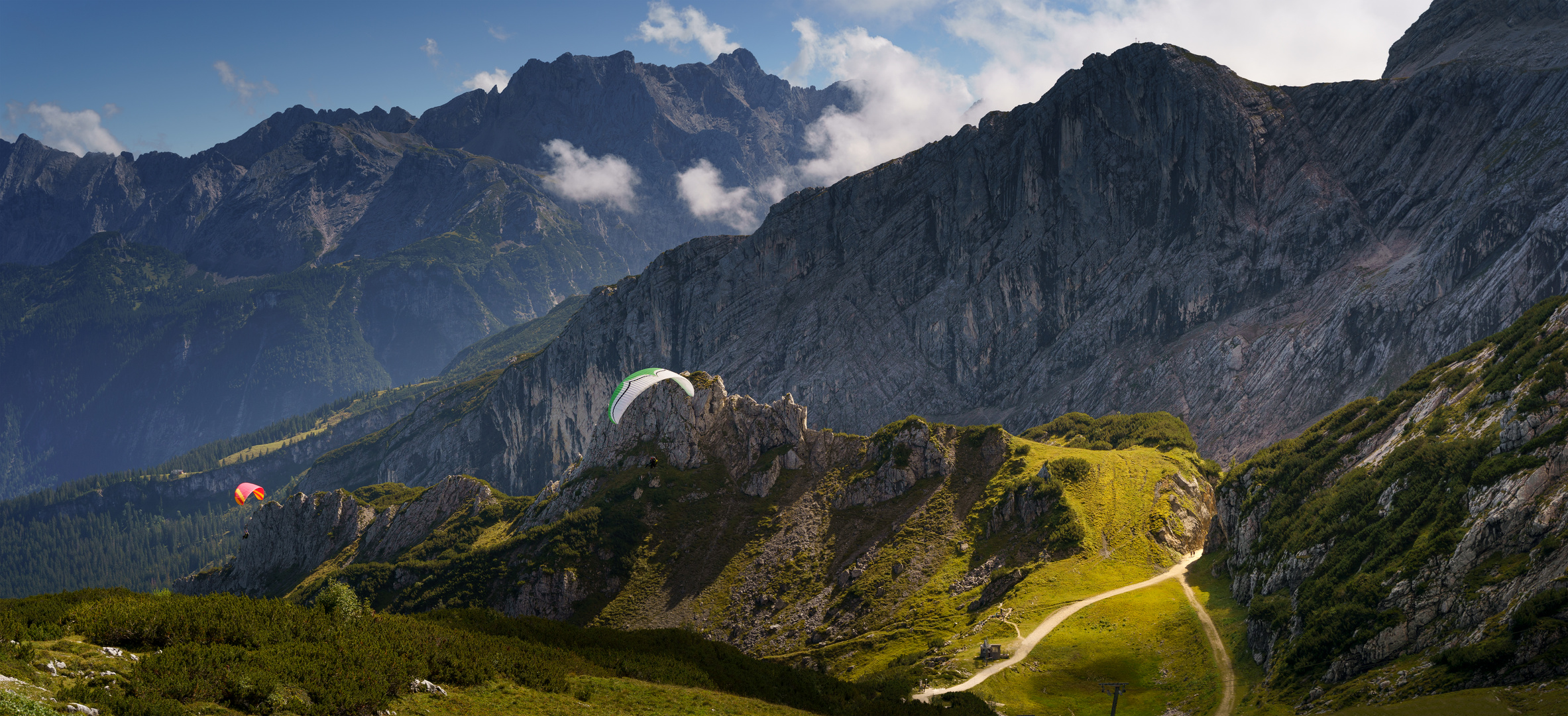 Panorama einer Berglandschaft bei der Alpspitz/Zugspitze