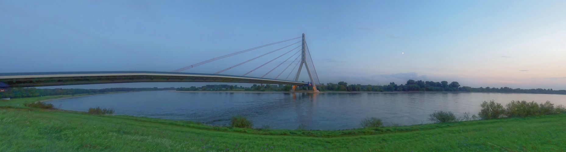 Panorama Fleher Brücke           ©