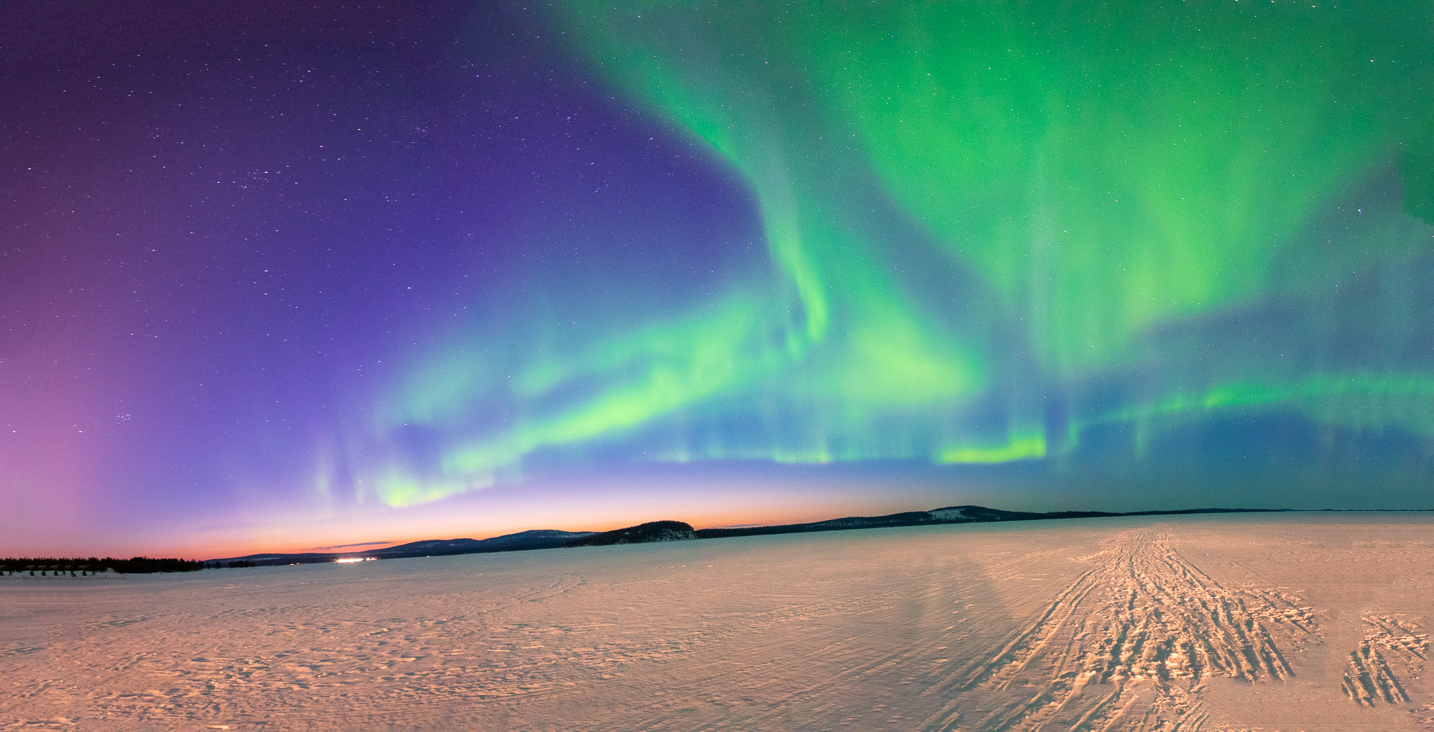 Panorama Imari See Polarlicht