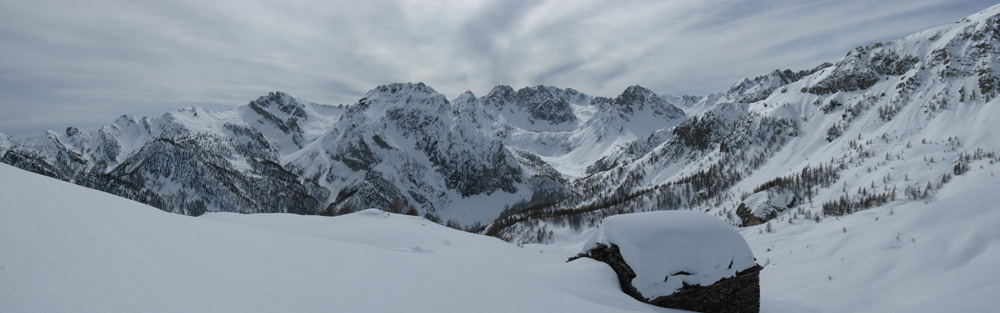 Panorama in alta Valle Maira (CN)