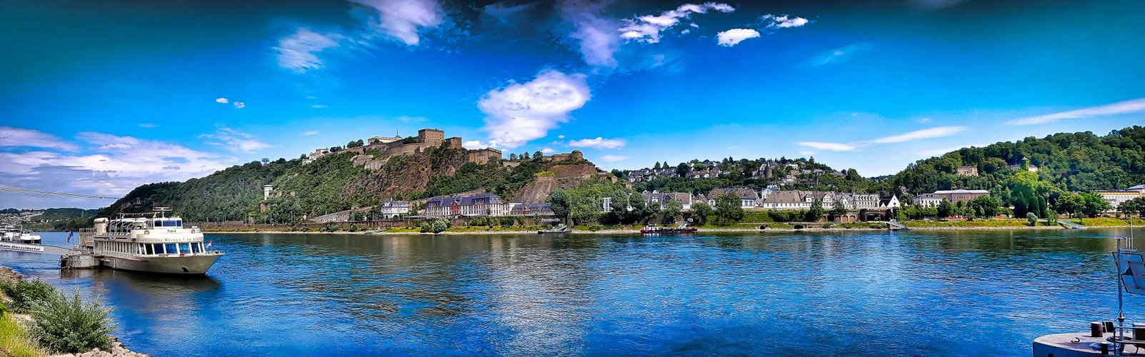 Panorama Koblenz mit Blick auf Festung Ehrenbreitstein