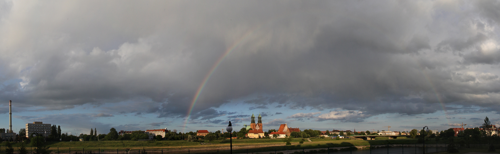 Panorama mit Regenbogen ....