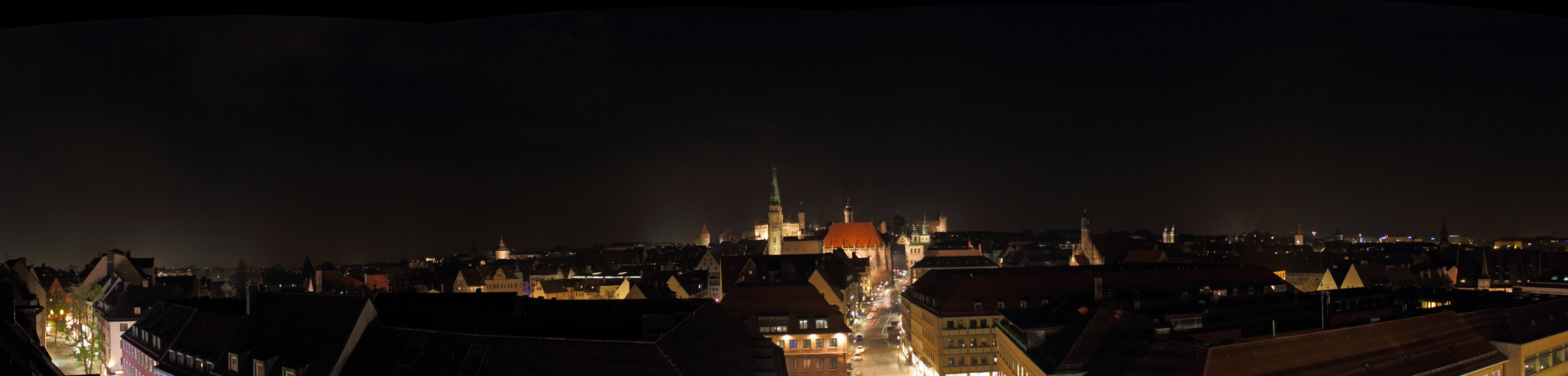 Panorama: Nürnberg bei Nacht