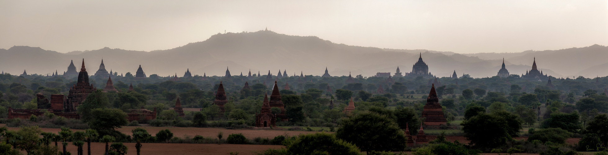 Panorama of Bagan (Myanmar)