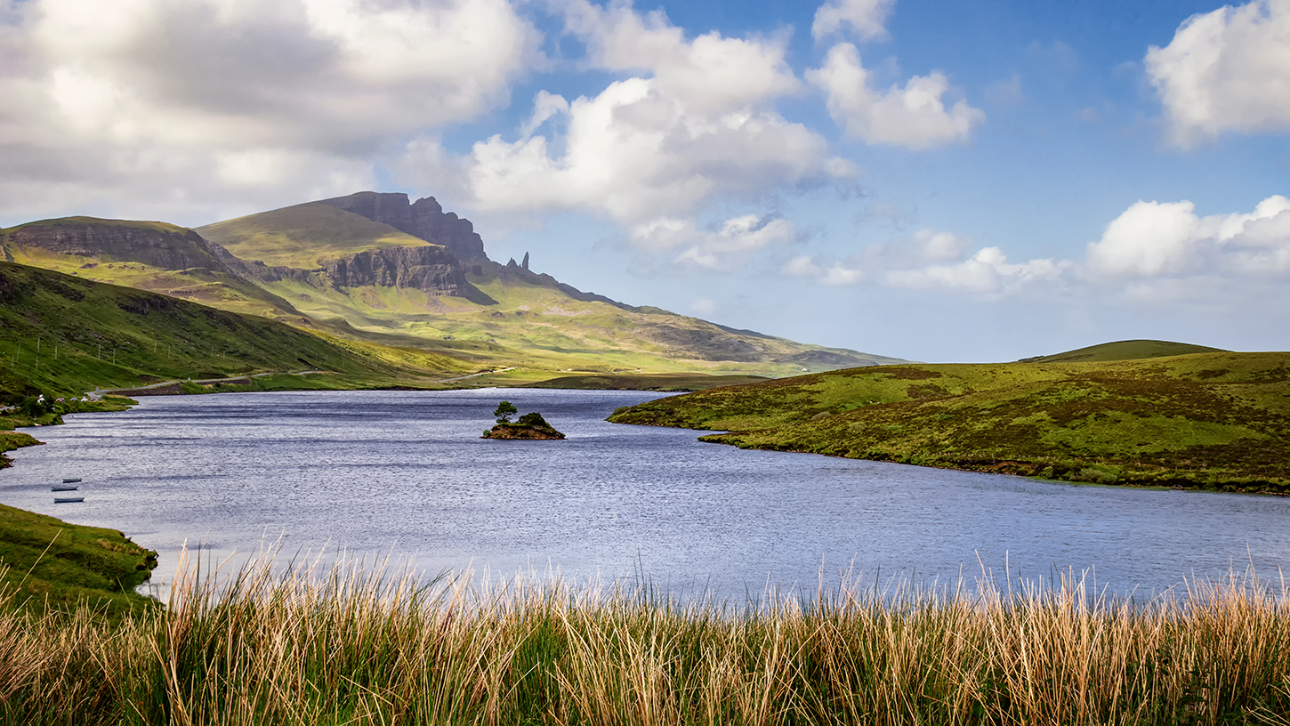 Panorama Old Man of Storr