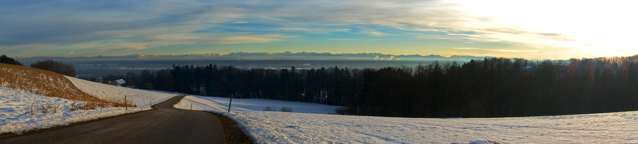 Panorama Ostalpen (Gesäuse) bis Chiemgauer Alpen