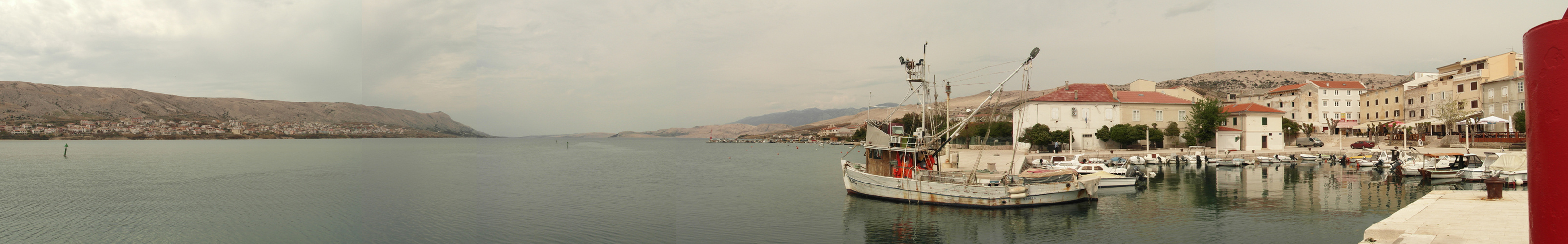 Panorama port de l'île de Pag