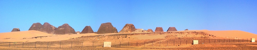 Panorama Pyramiden von Meroe