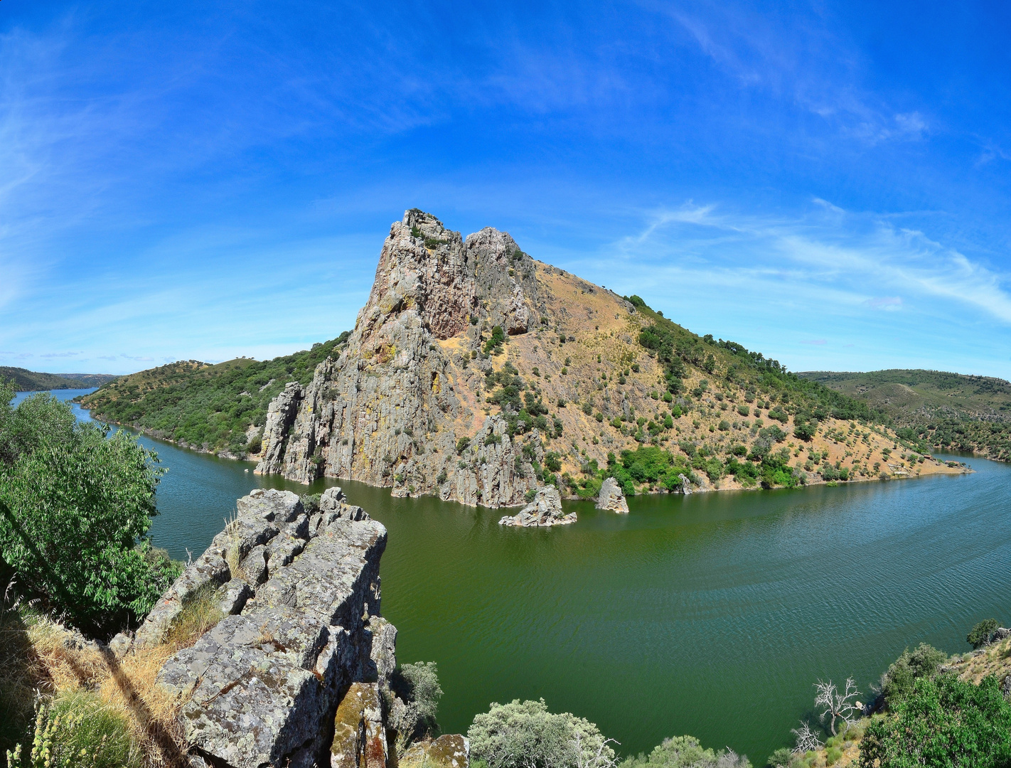 Panorama Salto del Gitano Monfrague (E)