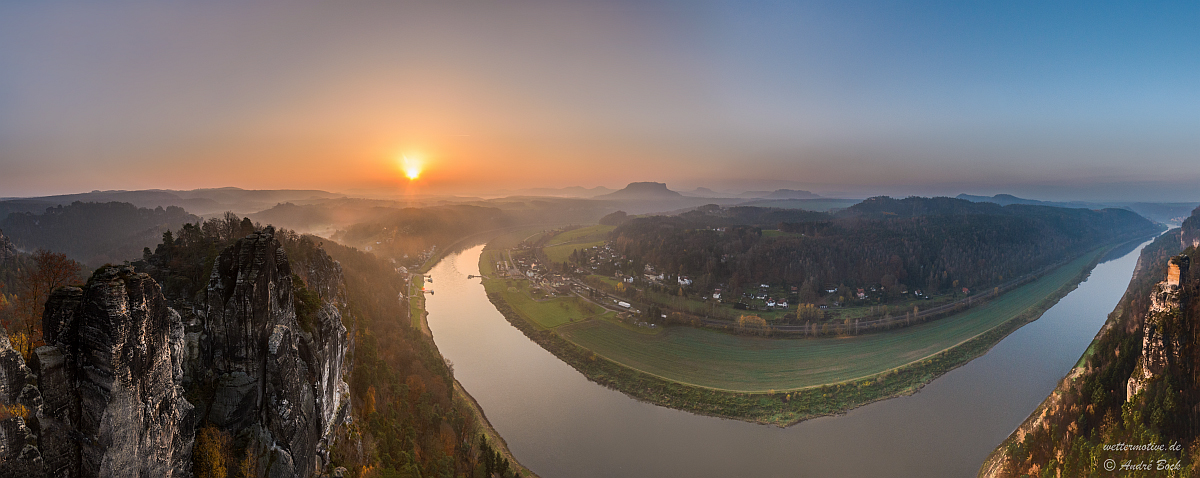 Panorama Sonnenaufgang auf der Bastei