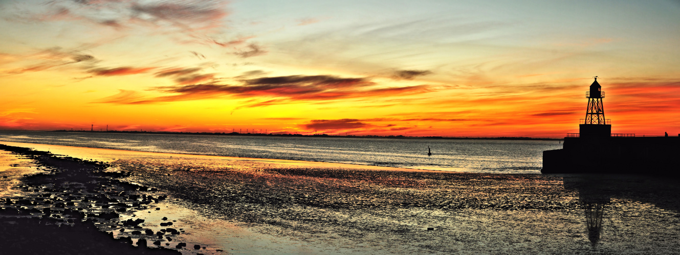 Panorama Sunrise am Jadebusen