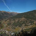 Panorama sur la vallée de la Valira du Nord et le village d’Ordino  --  Andorre