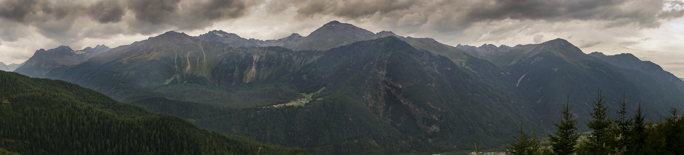 Panorama Umhausen Stuibenfall