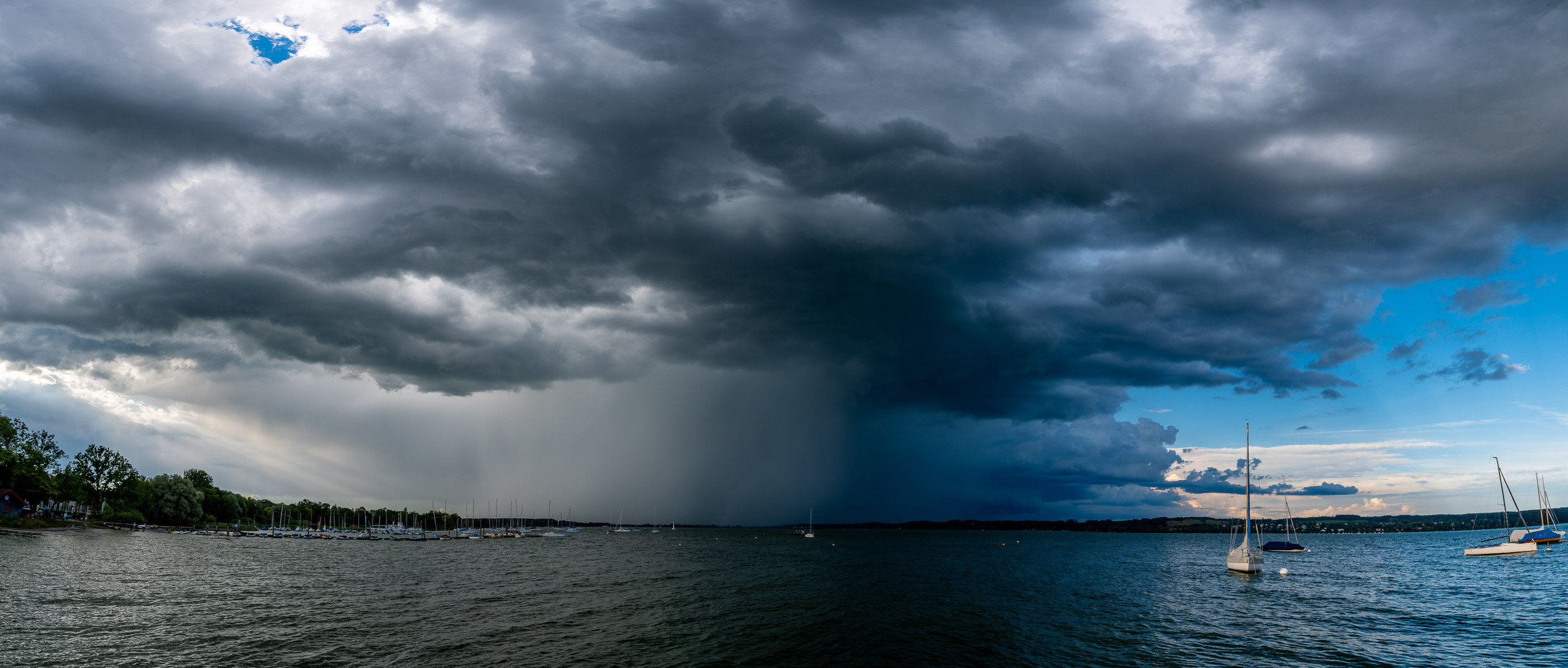 Panorama vom Ammersee mit Gewitter