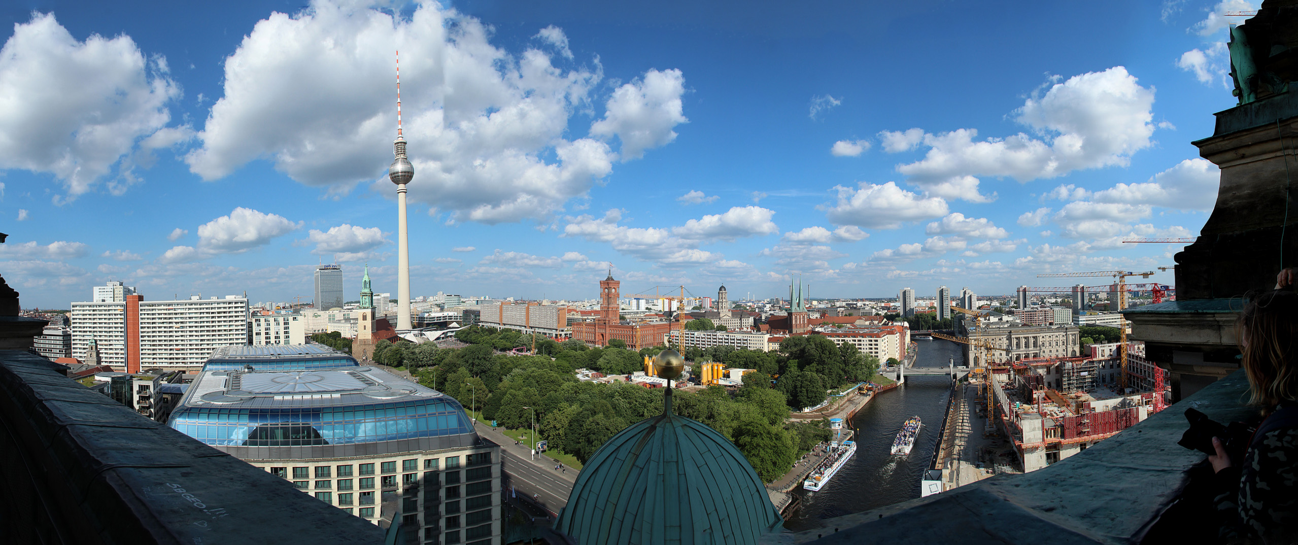Panorama vom Berliner Dom in Richtung Fernsehturm