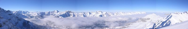 Panorama vom Bunderspitz auf Niesenkette