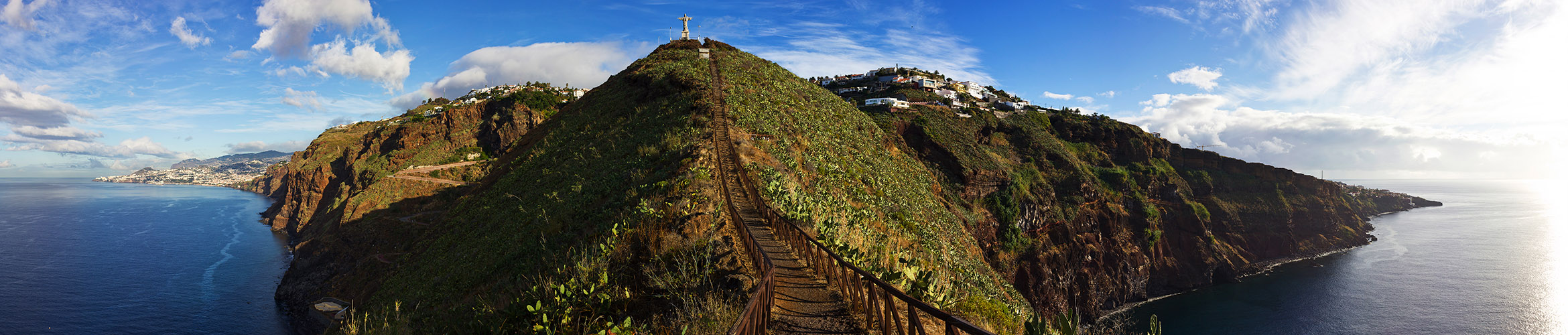 Panorama vom Cristo Rei in Garajau