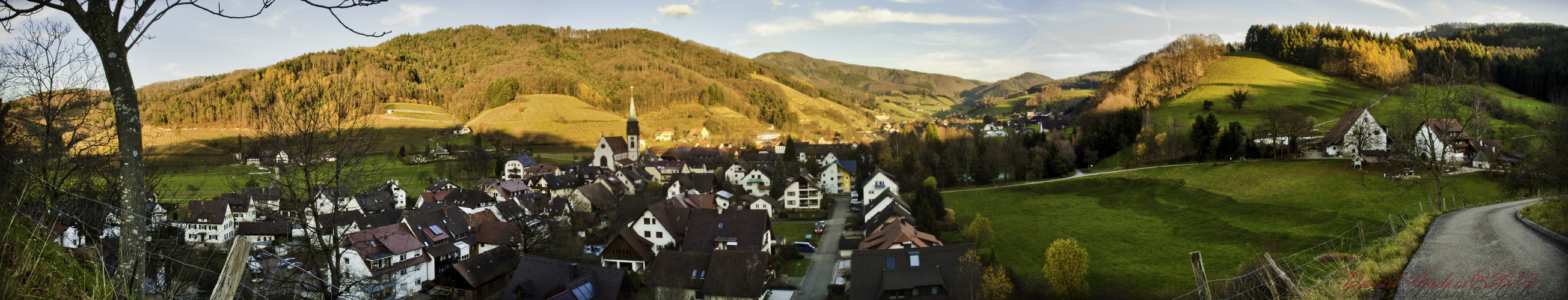 Panorama vom Glottertal im Herbst