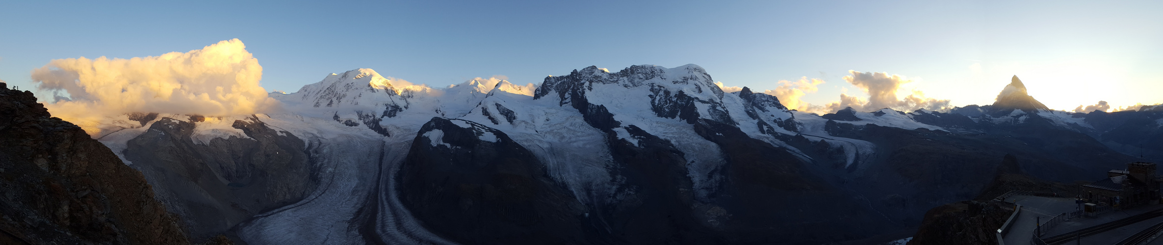 Panorama vom Gornergrat im letzten Abendlicht