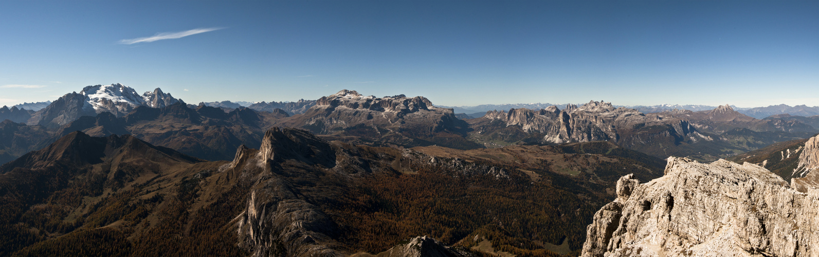 Panorama vom Lagazuoi Richtung Westen zum Grödener Joch