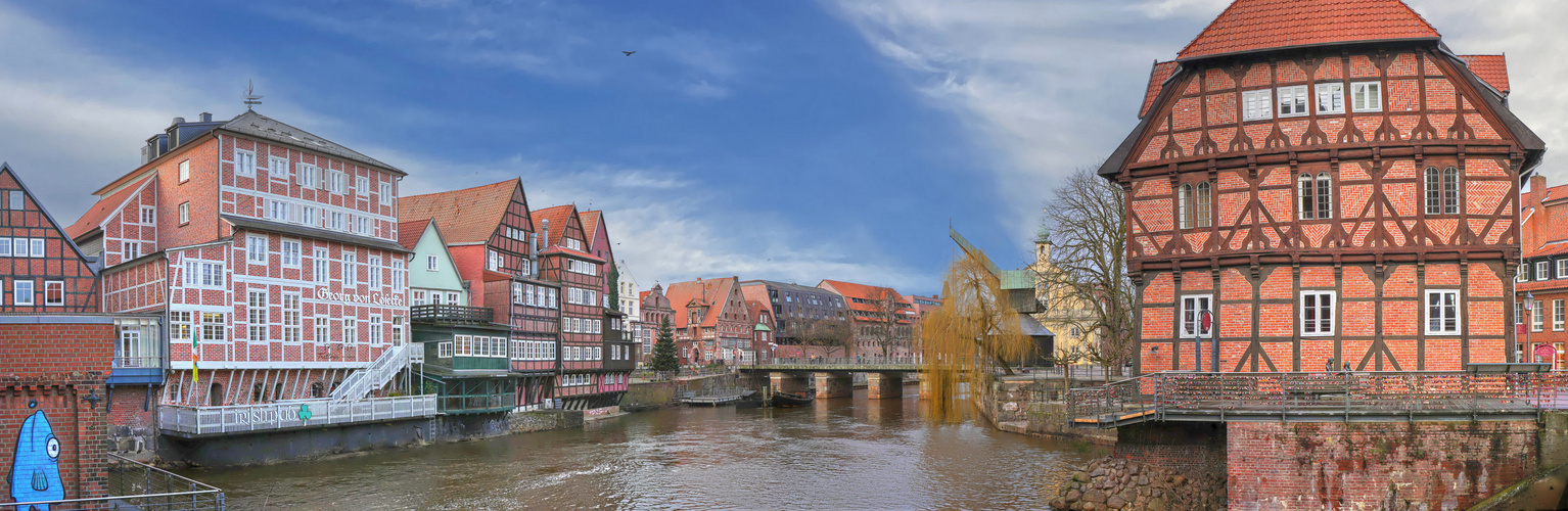 Panorama vom Lüneburger Stint und Fischmarkt