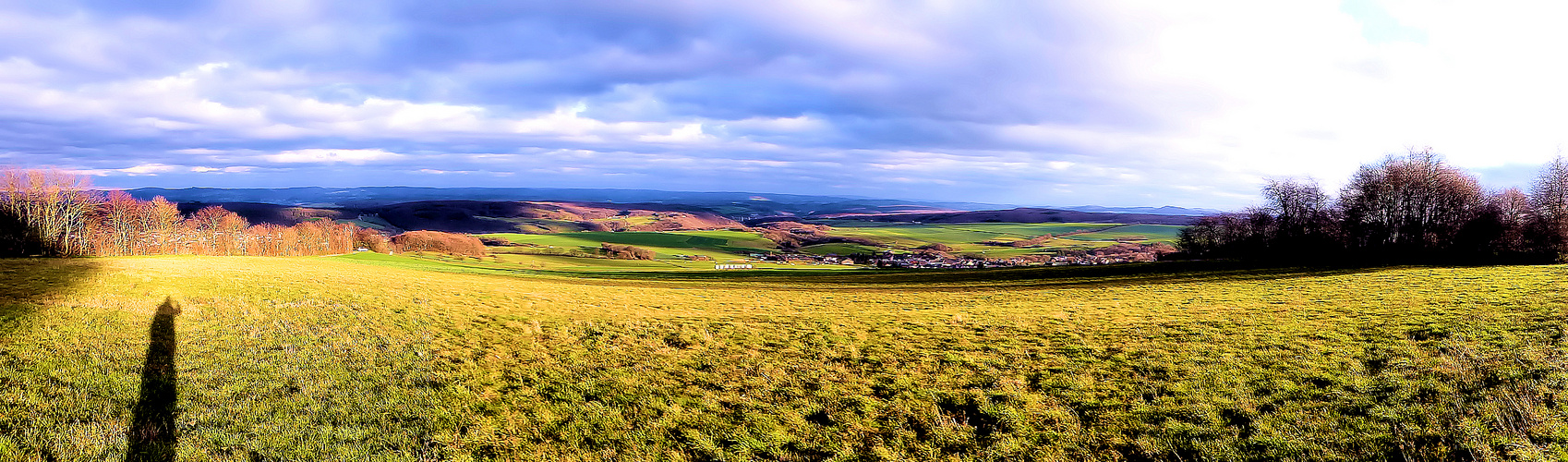 Panorama vom Vinxtbachtal bei Königsfeld