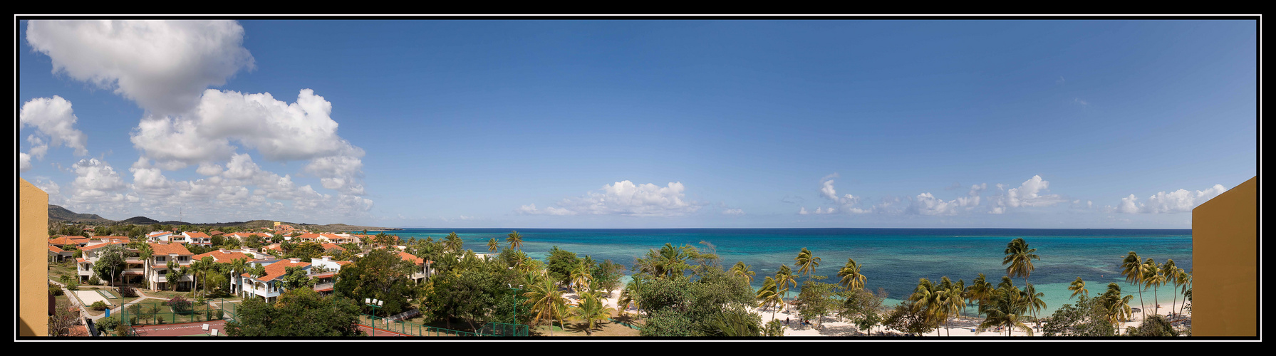 Panorama von Hotelanlage in Guardalavaca Cuba